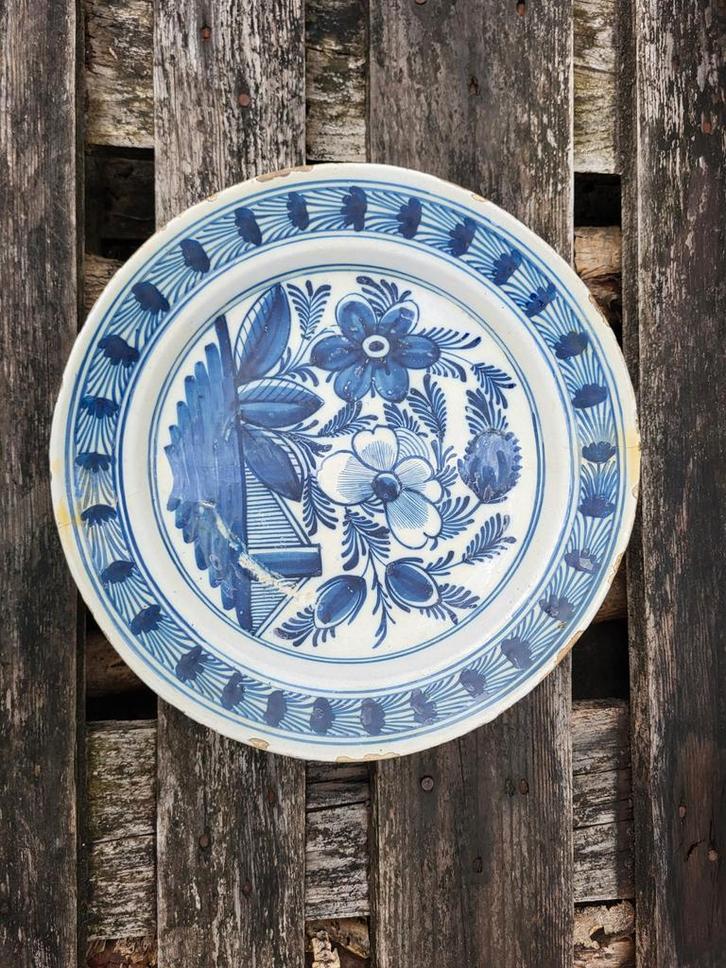Delfts Blauw Bord, 18e Eeuw, Antiek en Kunst, Antiek | Schalen, Ophalen of Verzenden