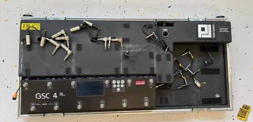 Guitarsystems Pedalboard, Case, CS12, GSC 4 & kabels, Muziek en Instrumenten, Effecten, Zo goed als nieuw, Overige typen, Ophalen of Verzenden