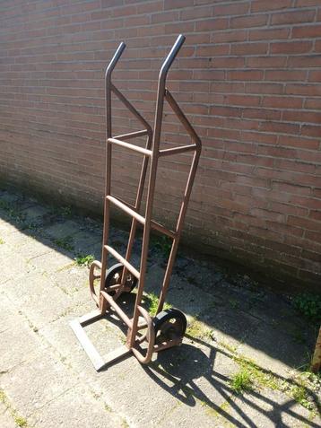 steekwagen met massieve skf wielen beschikbaar voor biedingen
