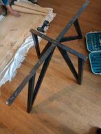 Matrix spin tafelpoot metalenonderstel, Tafelpoot, 100 tot 150 cm, Zo goed als nieuw, Metaal