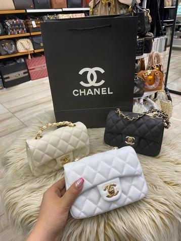 Luxe Handtassen - Chanel Stijl beschikbaar voor biedingen