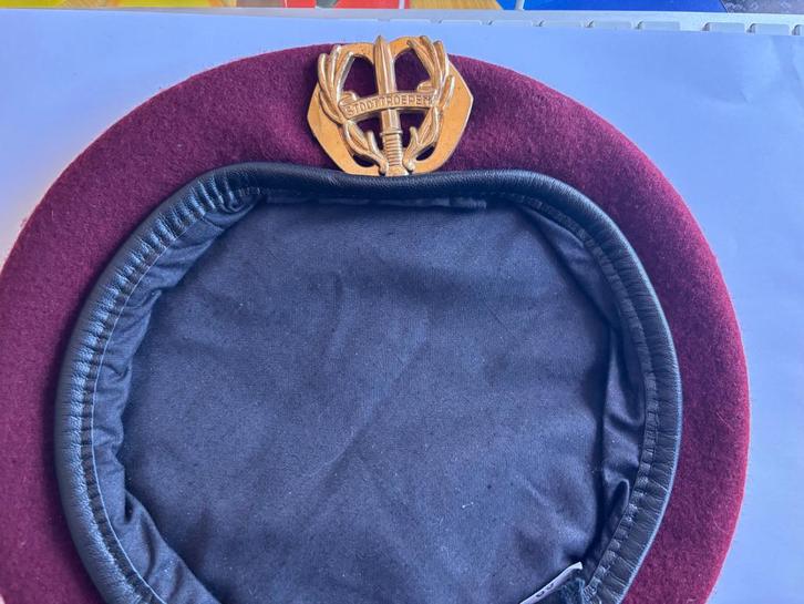 LMB baret Stoot troepen, Verzamelen, Militaria | Algemeen, Landmacht, Kleding of Schoenen, Nederland, Ophalen of Verzenden