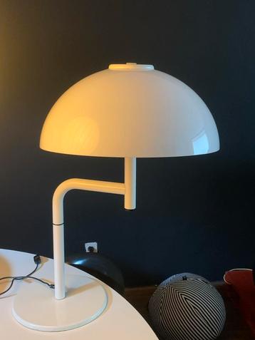 Mooie vintage witte design tafellamp groot 75 cm beschikbaar voor biedingen