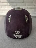 Paarden cap, Ophalen