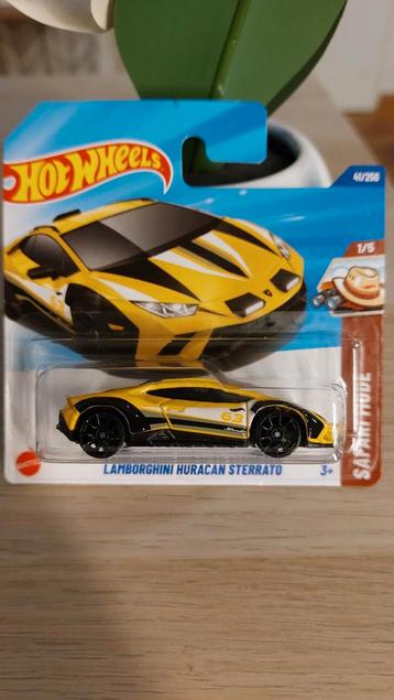 Hot Wheels Lamborghini Huracan Sterrato Safari Mode beschikbaar voor biedingen