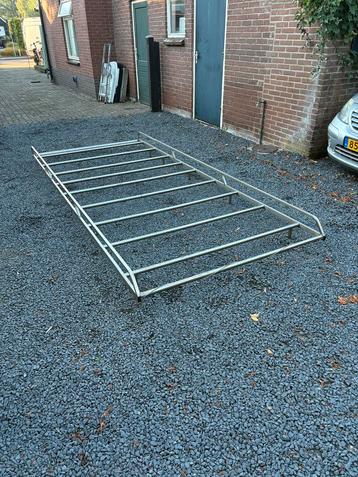 Imperiaal Crafter L2H2, met rolbar beschikbaar voor biedingen