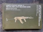 Handboek wapens Jane's pocket book no 17, Verzamelen, Militaria | Algemeen, Ophalen of Verzenden, Landmacht, Nederland, Boek of Tijdschrift