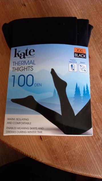 Panty 100 denier zwart..
Maat xxl.
Warm isolerend en comfort beschikbaar voor biedingen