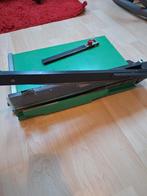 UNIVERSA Guillotine papier snijmachine, Ophalen