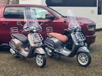 *** 2x VESPA Primavera 35/45 km... 2018-1050 km 2022-700 km, Fietsen en Brommers, Scooters | Vespa, Benzine, Maximaal 45 km/u