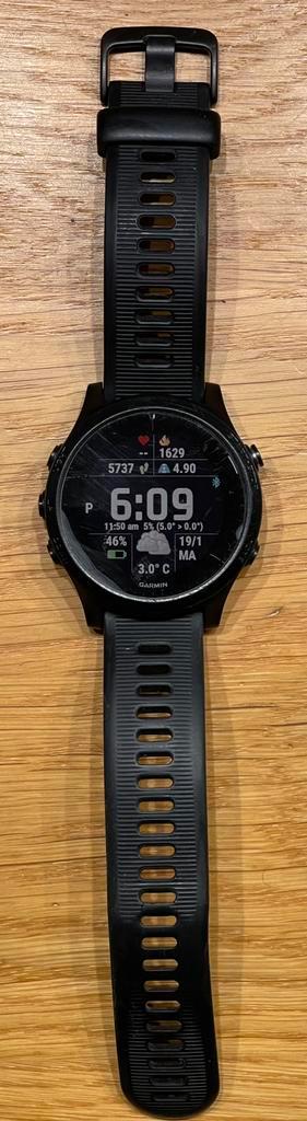 Garmin Forerunner 945, Sieraden, Tassen en Uiterlijk, Sporthorloges, Gebruikt, Android, Zwart, Afstand, Calorieverbanding, Conditie
