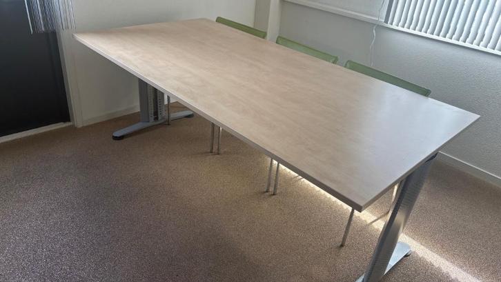 Bureau, Huis en Inrichting, Bureaus, Gebruikt, Bureau, In hoogte verstelbaar, Ophalen