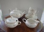 P. Regout Maastricht Sphinx theeservies Desiree roze bloem, Keramiek, Ophalen of Verzenden, Zo goed als nieuw, Overige stijlen