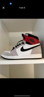 Jordan 1 Smoke Grey - Maat 41, Kleding | Heren, Schoenen, Ophalen of Verzenden, Zo goed als nieuw, Zwart, Sneakers of Gympen