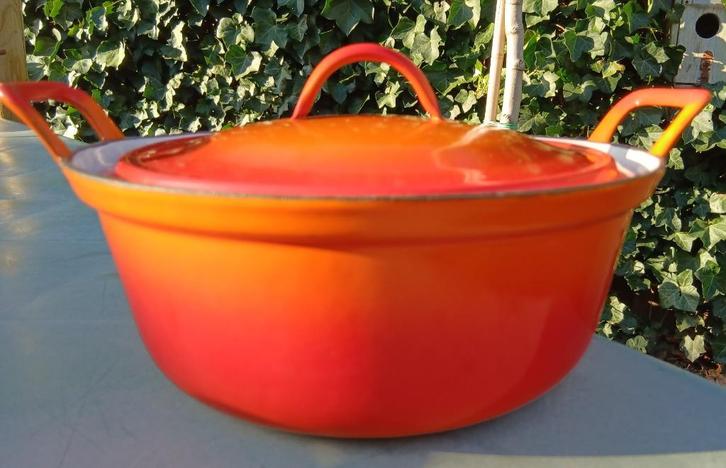 FE BELGIUM gietijzer pan plaatstaal deksel Ø24 (G225), Huis en Inrichting, Keuken | Potten en Pannen, Gebruikt, Koekenpan of Braadpan