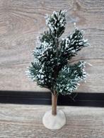 Kerstdorp mooie besneeuwde boom kersthuisjes, Diversen, Kerst, Ophalen of Verzenden, Zo goed als nieuw