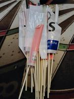 24 Feyenoord vlaggetjes stokjes helemaal in tact, Ophalen of Verzenden, Gebruikt, Feyenoord, Poster, Plaatje of Sticker