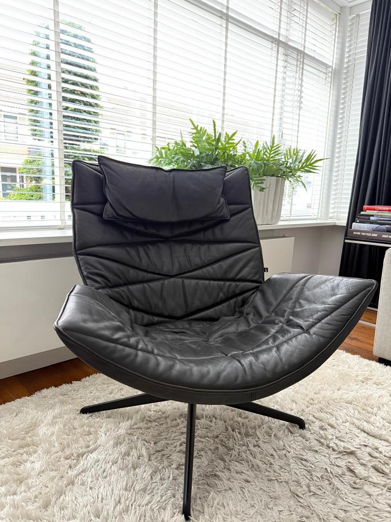 KFF Nest Lounge Zwart Lederen Zitkussen + Hoofdkussen, Ophalen, Gebruikt, Zwart