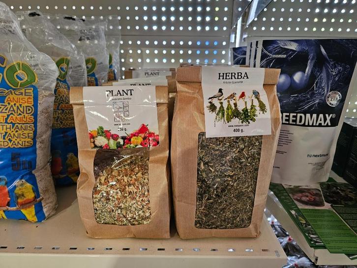 Herba | Gedroogde Kruiden 400gram | Easeyym, Dieren en Toebehoren, Vogels | Toebehoren, Nieuw, Eten en Drinken, Verzenden
