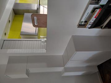 EKET kastjes van Ikea. beschikbaar voor biedingen