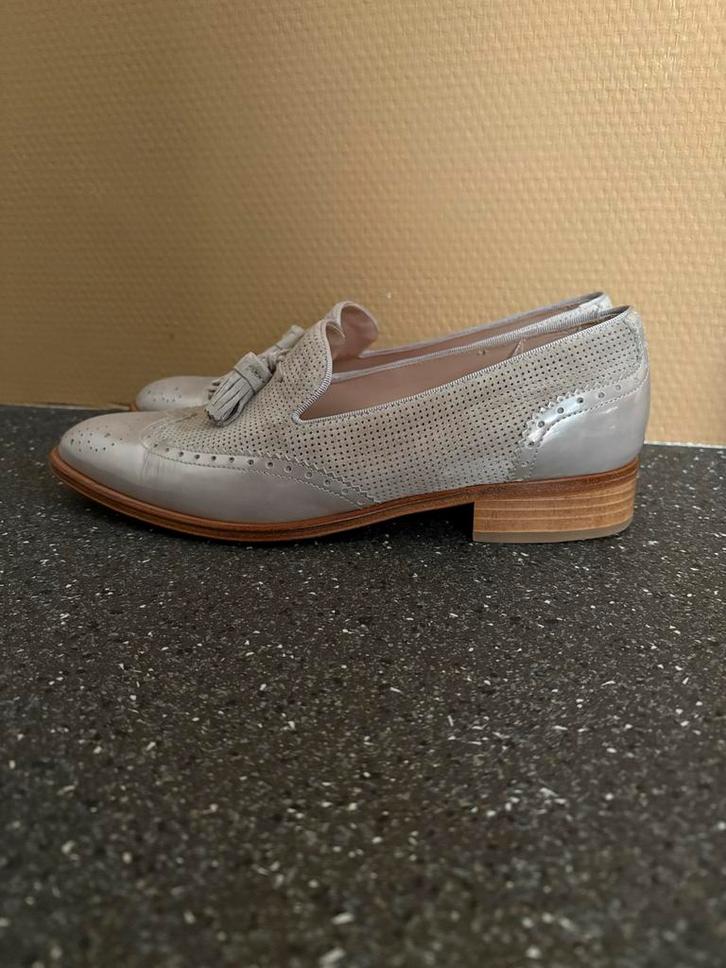 Pertini leren schoenen maat 39 & 39.5, Kleding | Dames, Schoenen, Zo goed als nieuw, Instappers, Grijs, Ophalen of Verzenden