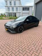 Mercedes CLA Coupé 220 190pk 2019 Pano,Trekhaak,Black ed., Auto's, 15 km/l, Zwart, Particulier, 1600 kg