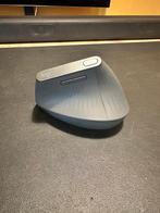 Logitech Ergonomische Muis, Rechtshandig, Muis, Ophalen of Verzenden, Zo goed als nieuw