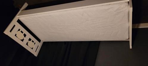 Ikea peuterbed. Eventueel met matras, Huis en Inrichting, Slaapkamer | Bedden, Zo goed als nieuw, Eenpersoons, 200 cm, Hout, Wit