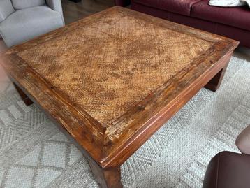 Salontafel spaans antiek beschikbaar voor biedingen
