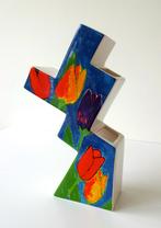 Porselein vaas tulpen rood geel blauw Schoonhoven 173-k, Ophalen of Verzenden