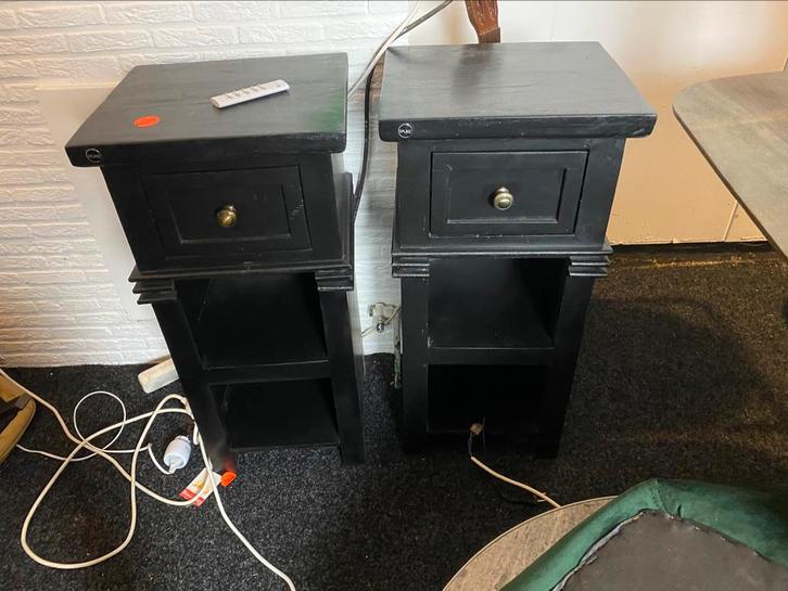 Set nachtkastjes 80x40 mat zwart van 139 pst nu 2 voor 139, Huis en Inrichting, Slaapkamer | Nachtkastjes, Nieuw, 70 cm of meer