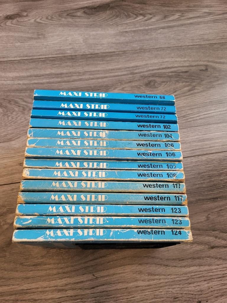 Strip - Maxi Strip Westeren, Meerdere stripboeken, Ophalen of Verzenden, Gelezen