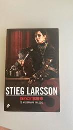 Stieg Larsson - Gerechtigheid, Ophalen of Verzenden, Zo goed als nieuw, Stieg Larsson