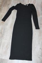 Mooie lange jurk voor een (jonge)dame, Kleding | Dames, Jurken, Zwart, Ophalen of Verzenden, Zo goed als nieuw, Maat 34 (XS) of kleiner