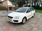 Ford Focus Wagon 1.6-16V Trend APK/AIRCO, 1596 cc, Gebruikt, Zwart, 4 cilinders