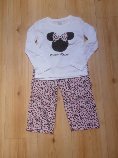 Te koop: Pyama maat 116/122 van Minnie Mouse, Gebruikt, Meisje, Minnie Mouse, Ophalen of Verzenden