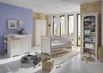 Babykamer 3 delig met groot: bed, commode en kast, Ophalen, Zo goed als nieuw, Jongetje of Meisje