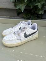 Nike Air Force 1, Ophalen of Verzenden, Gedragen, Wit, Sneakers of Gympen