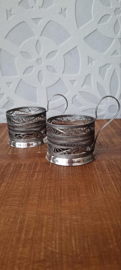2 PODSTAKANNIK filigraan filigrain russisch theeglashouder, Antiek en Kunst, Antiek | Goud en Zilver, Zilver, Ophalen of Verzenden