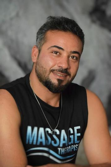 Massage  beschikbaar voor biedingen