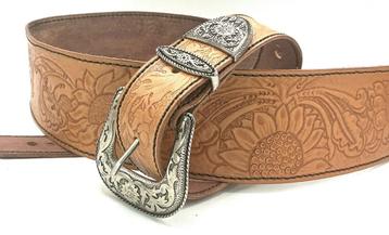 GB019 gitaarband tuigleer 152cm western bloem 7 tot 10 cm br beschikbaar voor biedingen