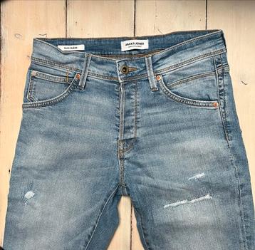 Spijkerbroek Heren W28 L32 beschikbaar voor biedingen