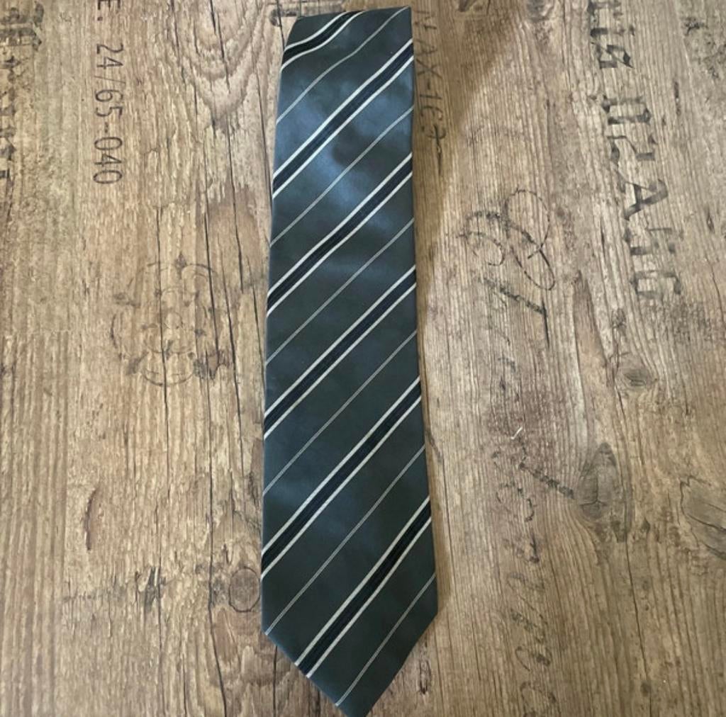 Klassieke heren stropdas met strepen, Ophalen of Verzenden, Zo goed als nieuw, Grijs, Met patroon