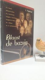 Vogelaar, L; Blaast de bazuin, Ophalen of Verzenden, Gelezen, Christendom | Protestants