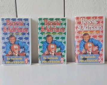 3 vintage Videobanden  Bassie en Adriaan huilende proffessor beschikbaar voor biedingen