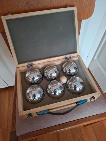 Prachtige Jeu de boules/ Petanque set beschikbaar voor biedingen