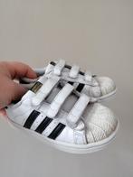 ADIDAS kinderschoentjes. Wit. Maat: 26,5, Adidas, Gebruikt, Ophalen of Verzenden, Jongen of Meisje