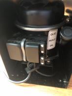 Airbrush compressor . Nieuw staat !!!, Doe-het-zelf en Verbouw, Compressors, Ophalen of Verzenden, Zo goed als nieuw, 6 tot 10 bar