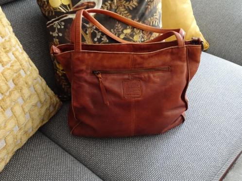 Mooie leren tas van Legend, Sieraden, Tassen en Uiterlijk, Tassen | Damestassen, Zo goed als nieuw, Handtas, Bruin, Ophalen of Verzenden