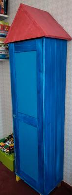 Kledingkast. Eventueel met nachtkastje., Kinderen en Baby's, Kinderkamer | Commodes en Kasten, Ophalen, Gebruikt, 50 tot 70 cm